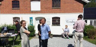 Fernisering-Galleri-Tornby_FlaskePosten