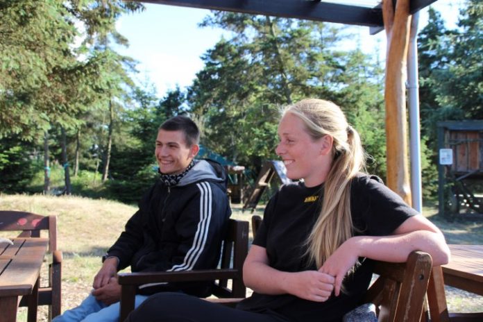 Dyrepasser_FunPark_FlaskePosten_1