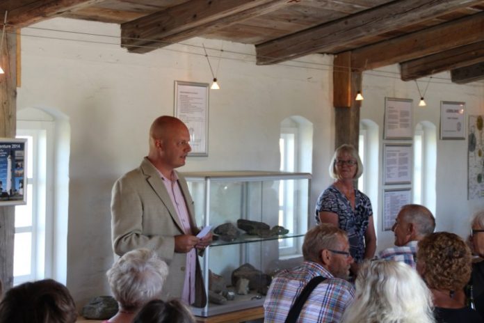 KunstPåFyret_DenGlStation_FlaskePosten_2