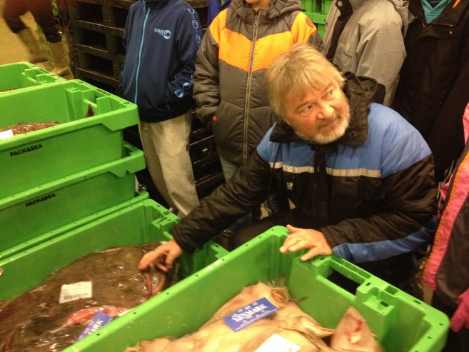 Fiskeauktion_Fiskernes_Samlecentral_Horne_Skole_FlaskePosten_8