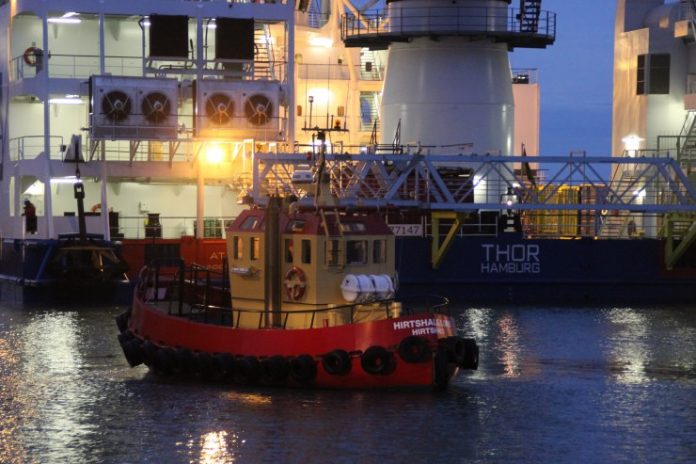 Thor_Hamburg_Hirtshals_Havn_FlaskePosten_4