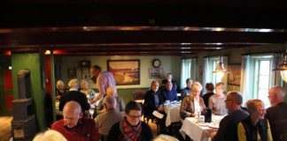 Lokalhistorisk Årbog 2014 blev fredag fejret på Hirtshals Kro