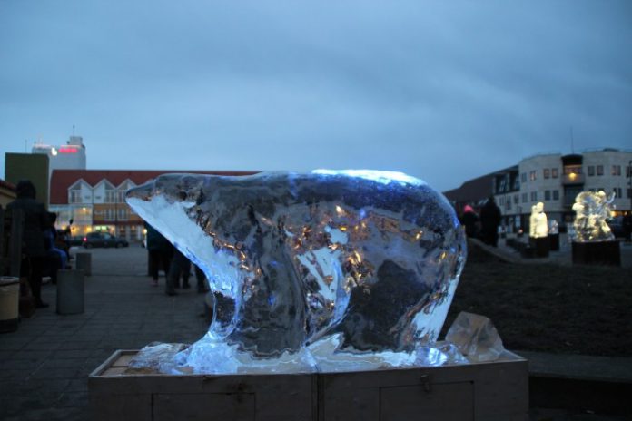 Isskulpturfestival_Færdig_2015_FlaskePosten_6