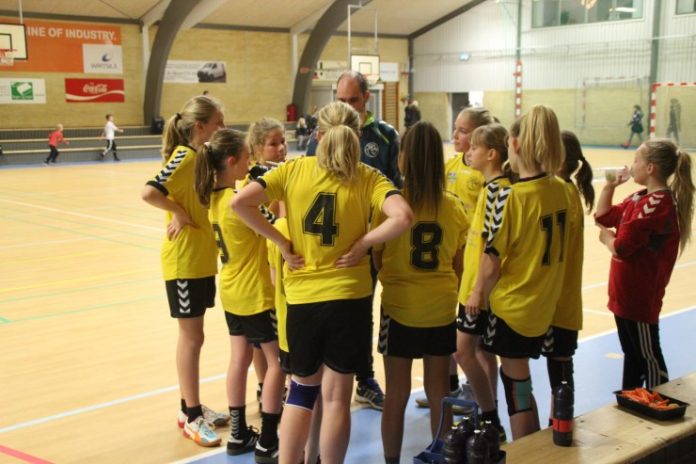 U10_A-C_U12_HH80_Sindal_Lundergaard_FlaskePosten_6
