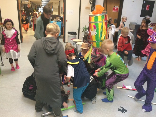 Fastelavnsfest_Tornby_Skiole_FlaskePosten_1_657x493
