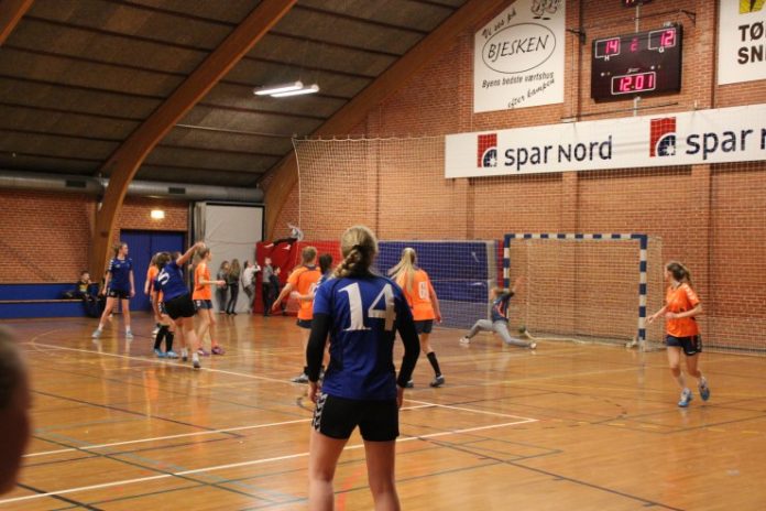 TGIF_Fredagshygge_TIF_U16_HF_Hjørring_FlaskePosten_4
