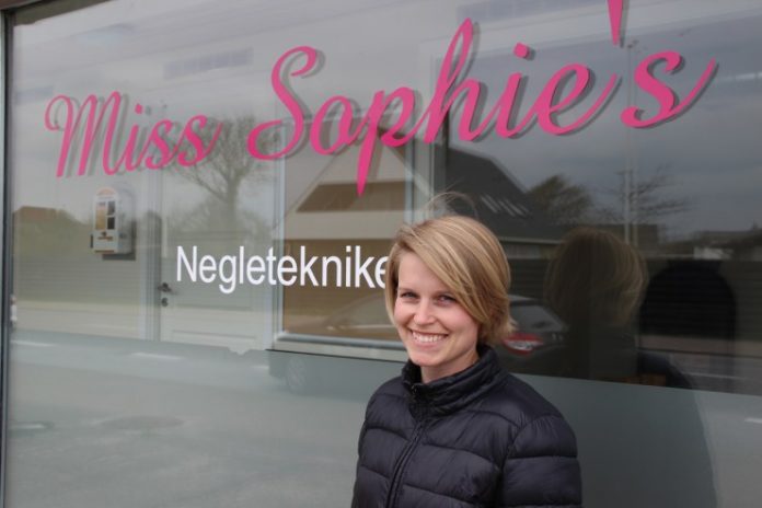 Sophies_Negleklinik_Tornby_FlaskePosten_1