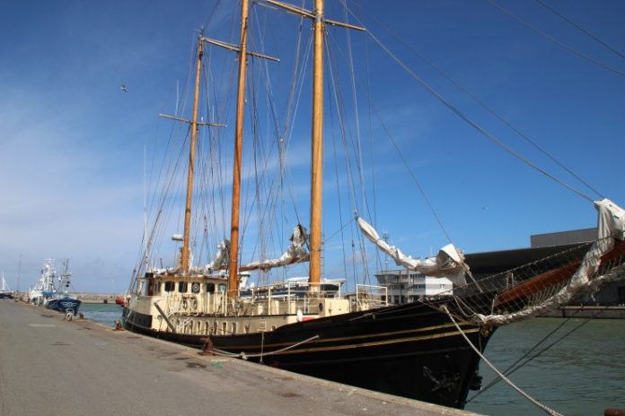 Skonnerten_Jylland_FlaskePosten_2