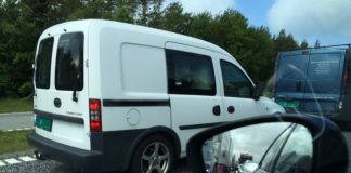 Campingvogn tabt ved Bjergby