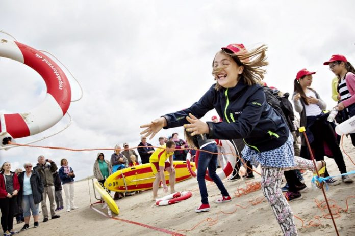 Livredderpraktik_FlaskePosten_1_739x493
