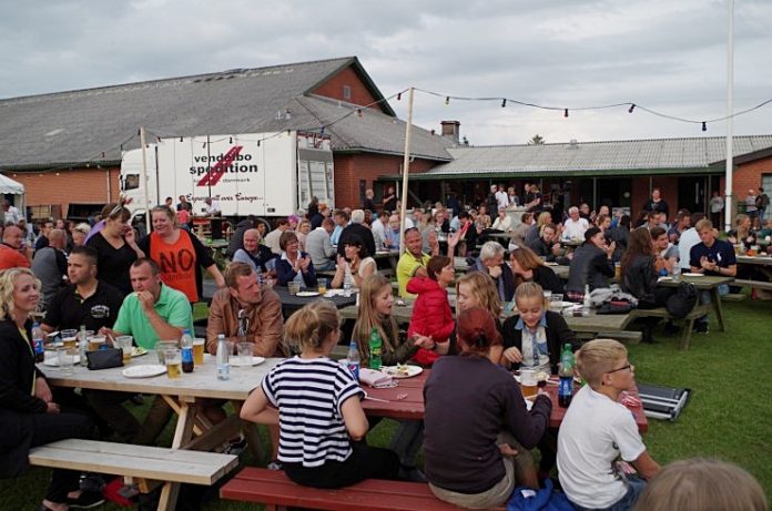 Gardenparty_Tornby_FlaskePosten_5