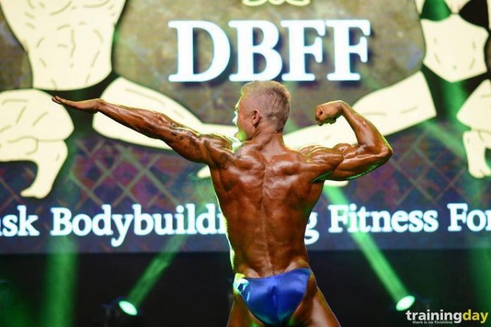 Body_Building_Jonas_Nielsen_FlaskePosten_1_739x493