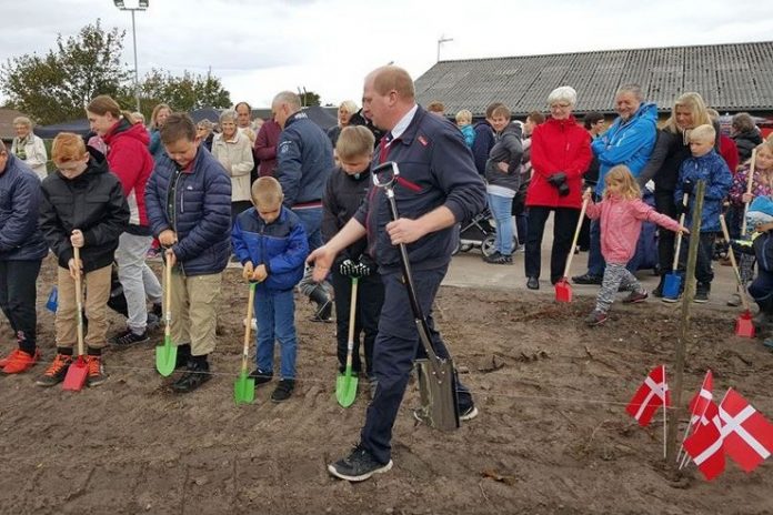 Første_Spadestik_DagliBrugsen_Bindslev_1_739x493