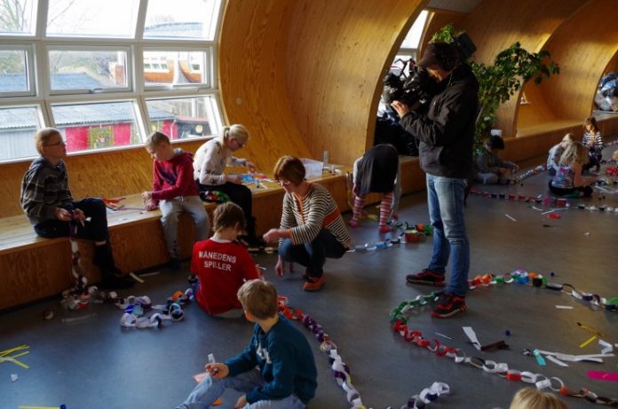 Bindslev_Skole_Guirlande_Rekord_TV2Nord_FlaskePosten_4