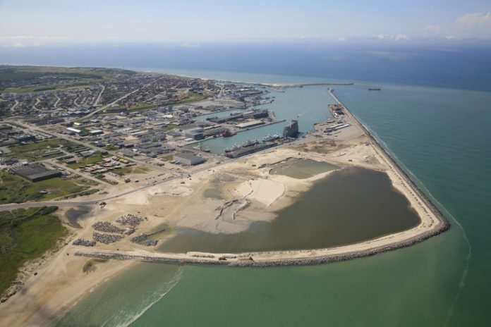 Karin_Eilers_Hirtshals_Havn_FlaskePosten.nu_2_740x493