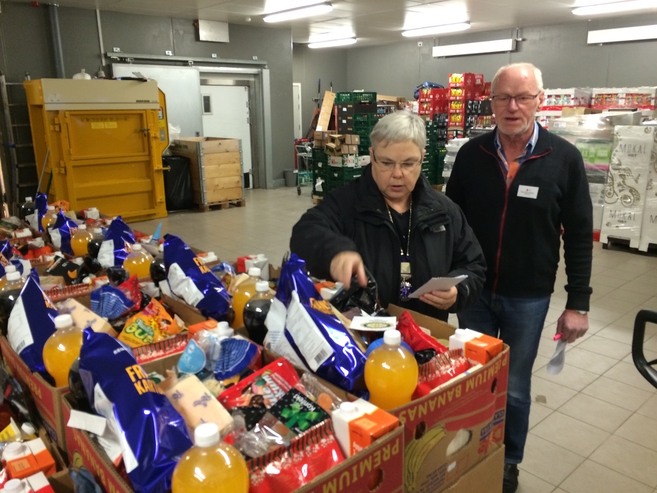 Røde_Kors_Rotary_Julehjælp_flaskePosten_3