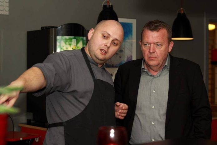 Uffe_Truelsen_Lars_Løkke_FlaskePosten_1