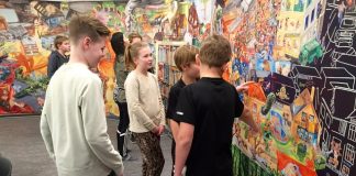 Elever fra Horne Skole studerede torsdag Esbjergevangeliet