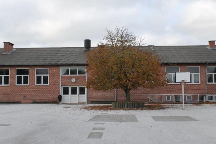 Isager_Tversted_Skole_FlaskePosten_2