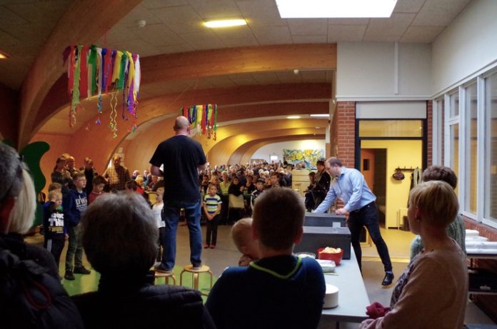 Trivselsaften_Bindslev_Skole_FlaskePosten_1