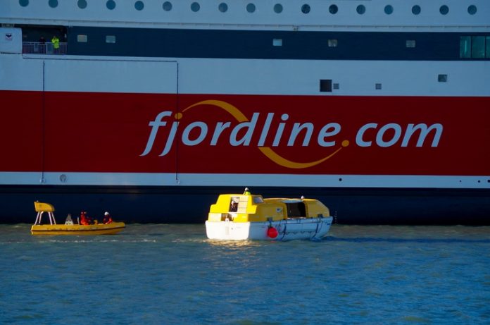 Redning_Fjord_Line_FlaskePosten_5