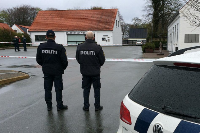 Sparekassen_Vendsyssel_Sindal_FlaskePosten_1