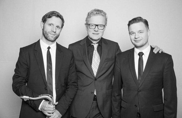 Come_Sunday_FlaskePosten_1