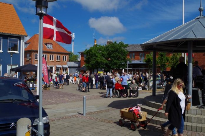 Torvemarked_40_år_Bindslev_FlaskePosten_1