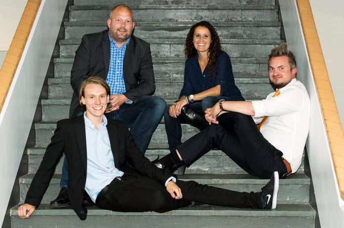 LA_FlaskePosten_1