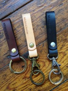 Left_Hand_Leather_FlaskePosten_2