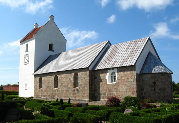 Tornby_Kirke_FlaskePosten_1