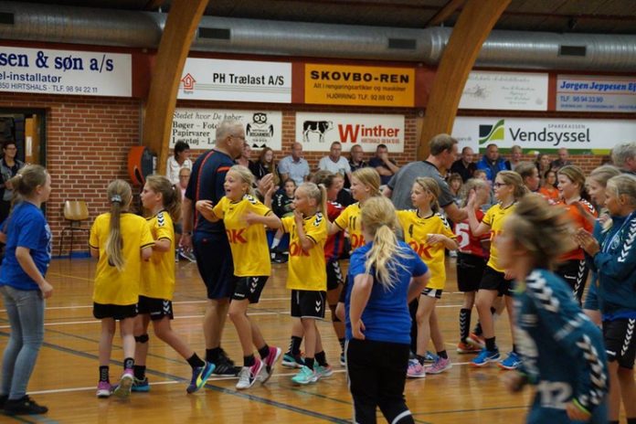 U10_HH80_Piger_FlaskePosten_1