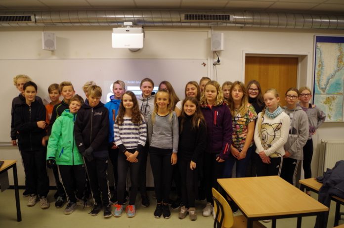 Praktikanter_Bindslev_FlaskePosten_1
