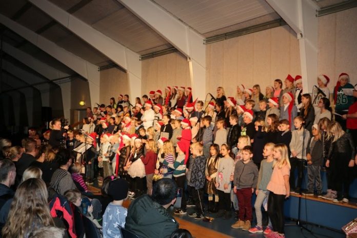 horne_koncert_flaskeposten_7_739x493