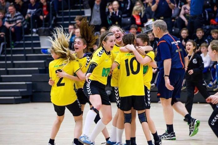 u14_hh80_flaskeposten_1_740x493