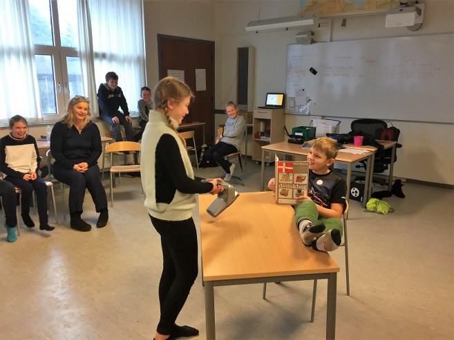 Lina_Horne_Teater_FlaskePosten_1_657x493