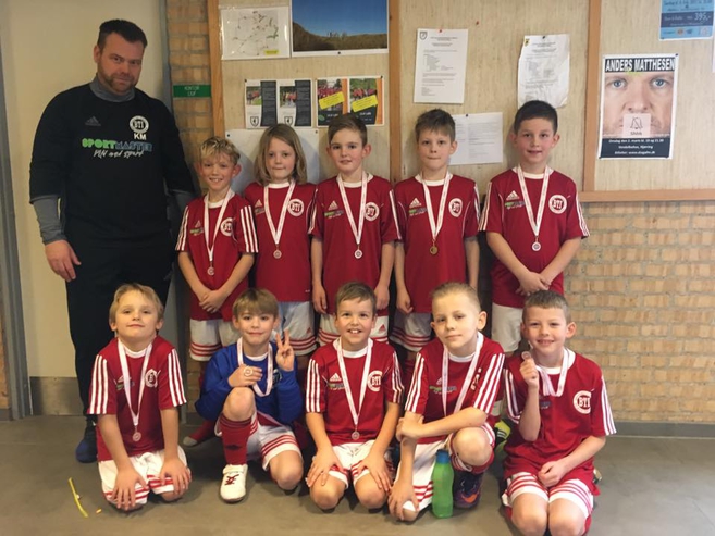 Futsal_Mindste_Drenge_BTI_FlaskePosten_1