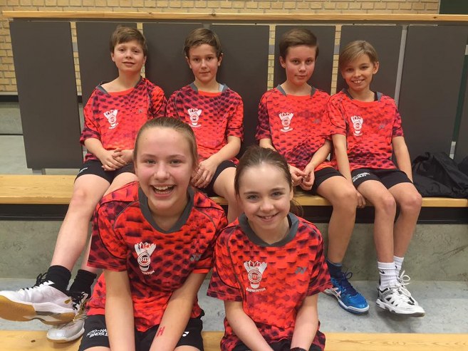 U13_BTI_Badminton_FlaskePosten_1_657x493