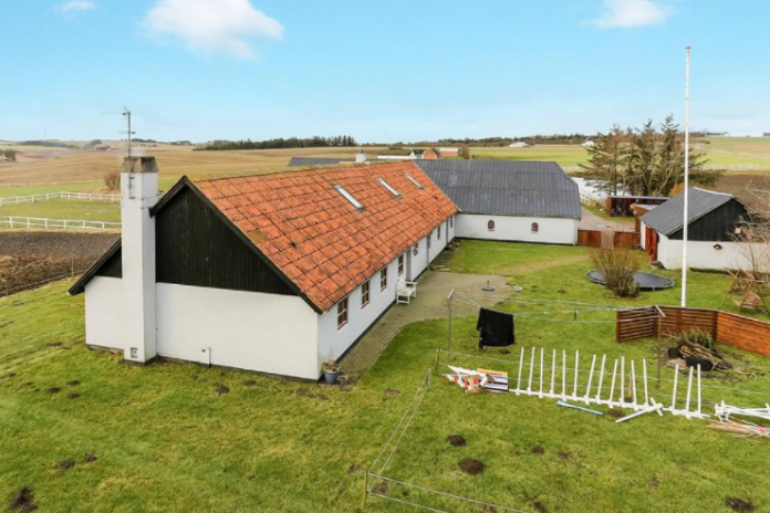 Ejendom_Horne_FlaskePosten_1