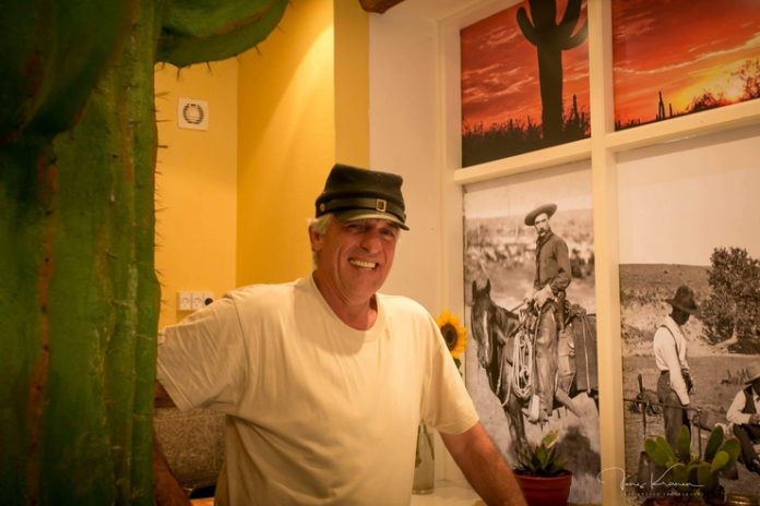 Chuck_Wagon_Burger_Saloon_FlaskePosten_1