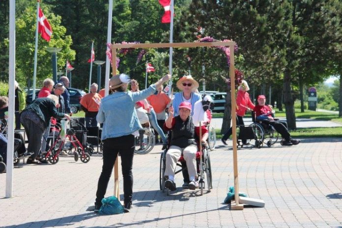 OL_Ældrecentre_FlaskePosten_4_739x493