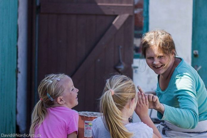 Grønfeldt_FlaskePosten_3_739x493