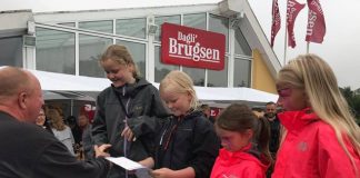 Vådt vejr kunne ikke spolere stemningen lørdag i Tornby