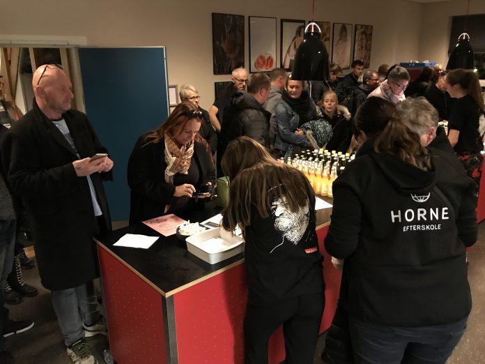 Burger_Horne_Hjælp_FlaskePosten_6