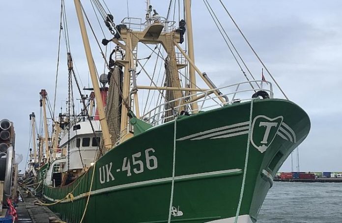 Bomtrawler_Paulsen_FlaskePosten_1