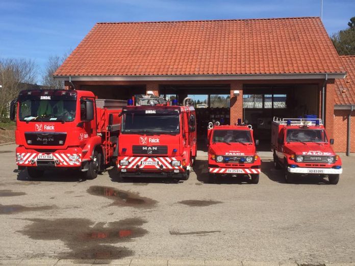 Falck_Sindal_FlaskePosten_1