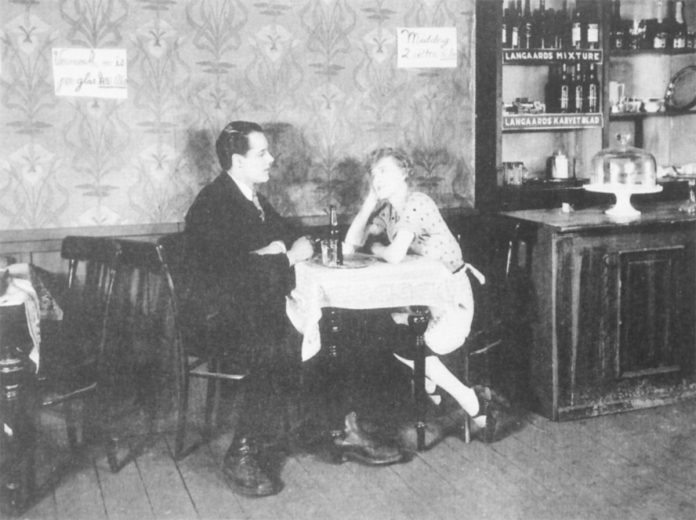 Stumfilm_FlaskePosten_1