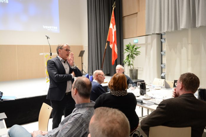 Generalforsamling_Venstre_FlaskePosten_1