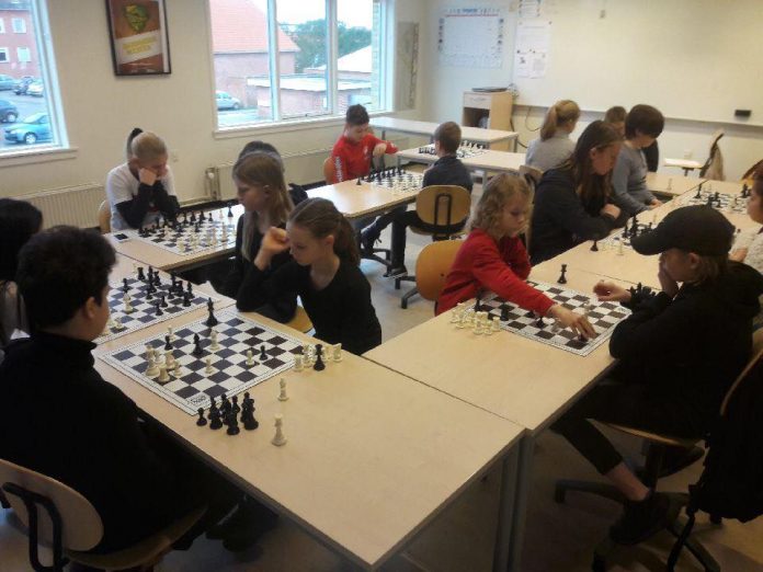 Skoleskak_FlaskePosten_2