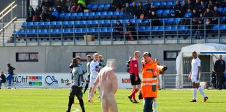 Det er forbudt at dække sig til og klæde sig af på stadion